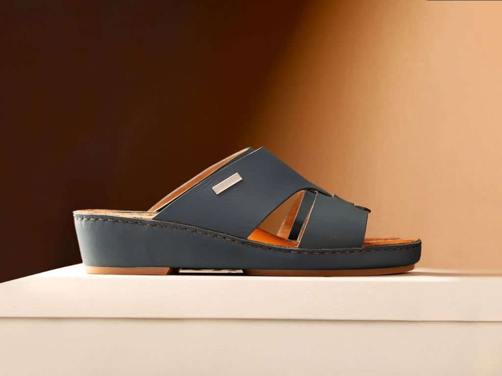 traditional arabic sandals
